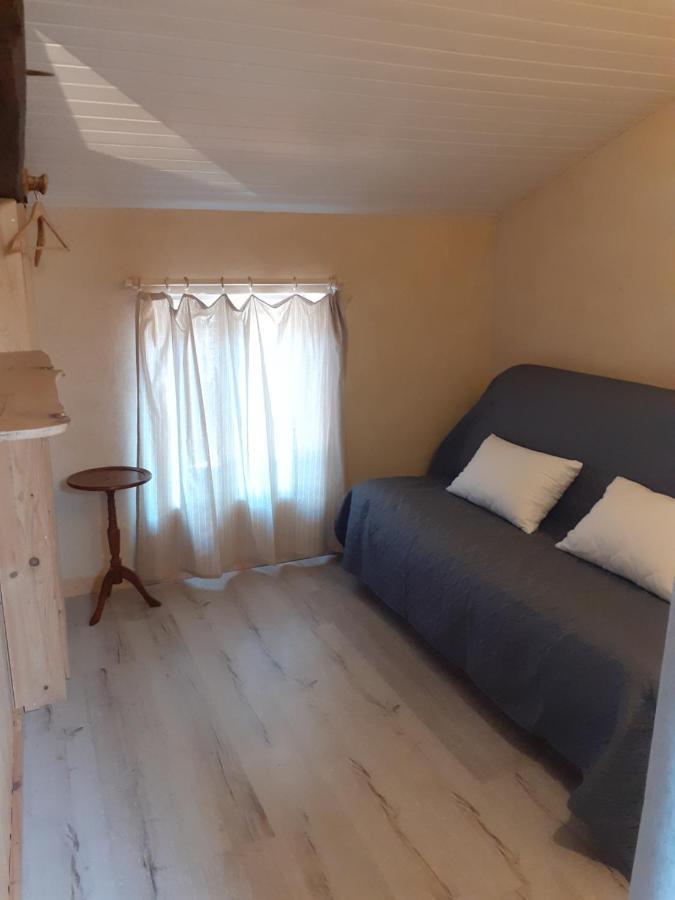 Saint-Florent-des-BoisLa Fenetre别墅 外观 照片